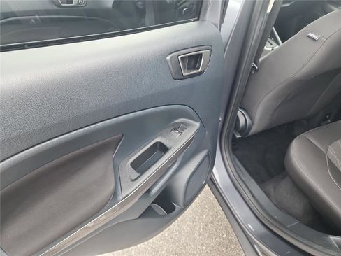 Certified 2021 Ford EcoSport SE w/ SE Convenience Package image 18