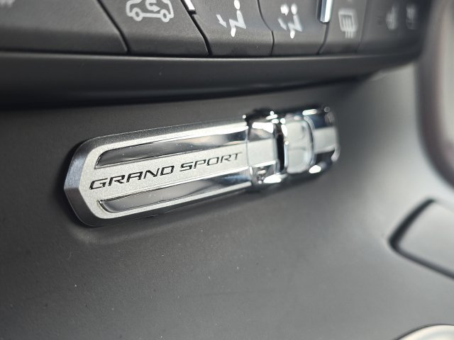 Used 2019 Chevrolet Corvette Grand Sport RWD image 33
