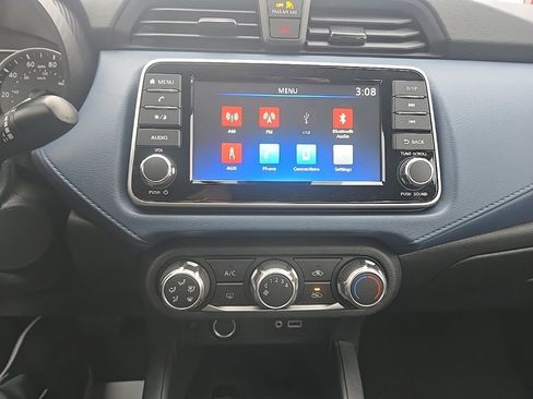 New 2025 Nissan Versa SV w/ Trunk Package image 16