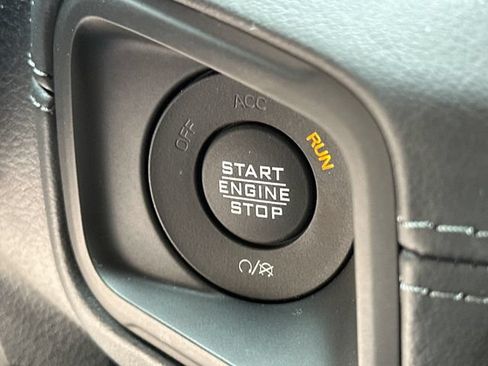 Used 2026 Jeep Wrangler Unlimited Sahara w/ Safety Group AWD/4WD image 34