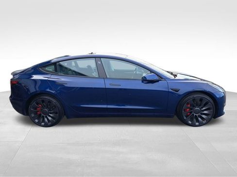 Used 2023 Tesla Model 3 Performance image 7