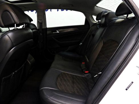 Used 2016 Hyundai Sonata Sport w/ Option Group 1V FWD image 10