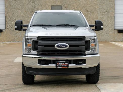 Used 2018 Ford F250 XL w/ Power Equipment Group AWD/4WD image 7