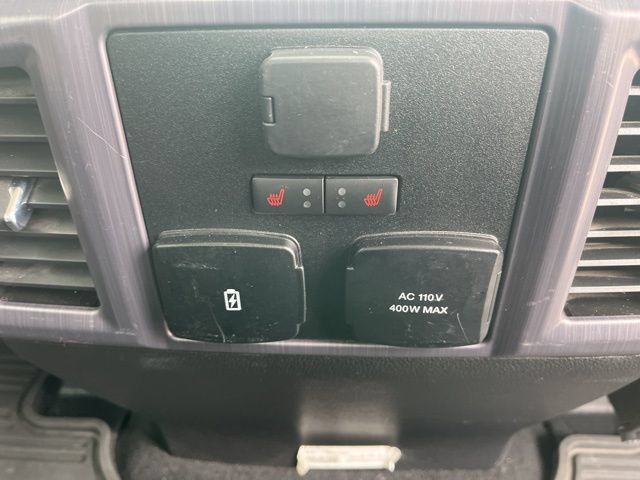 Used 2021 Ford F350 Limited AWD/4WD image 32
