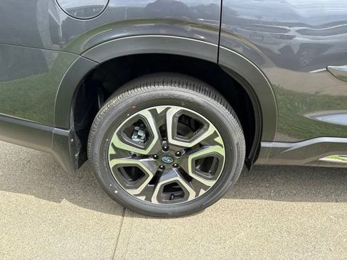 New 2026 Subaru Ascent Limited AWD/4WD image 10