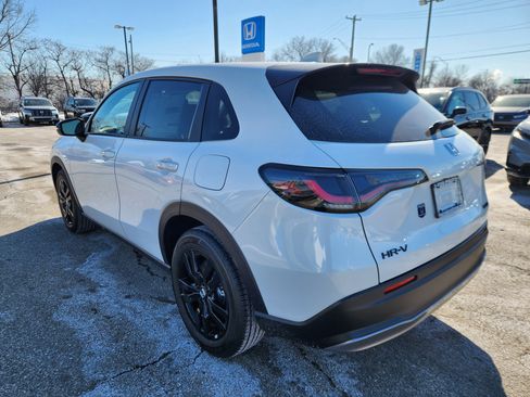 New 2026 Honda HR-V Sport image 3