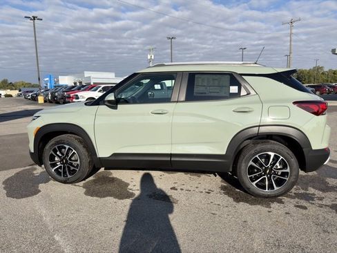 New 2026 Chevrolet TrailBlazer LT w/ Convenience Package image 9