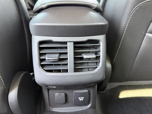 Used 2014 Ford Fusion Energi Titanium w/ Driver Assist Package image 28