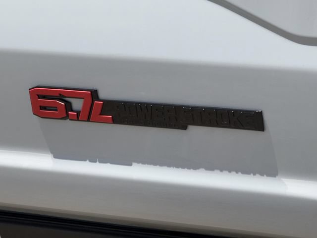 Used 2026 Ford F450 Platinum w/ FX4 Off-Road Package AWD/4WD image 22