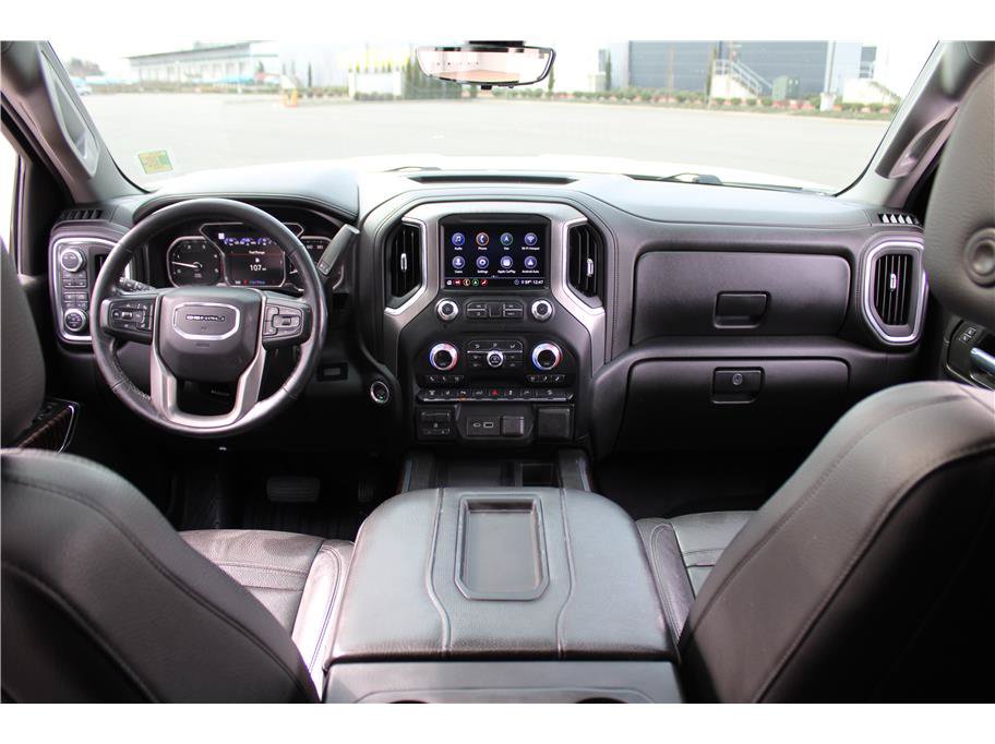 Used 2020 GMC Sierra 3500 Denali w/ Denali Ultimate Package AWD/4WD image 8