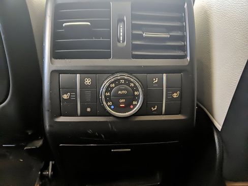 Used 2017 Mercedes-Benz GLS 450 4MATIC image 17