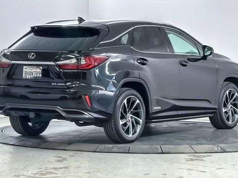 Used 2019 Lexus RX 450h AWD w/ Luxury Package image 2