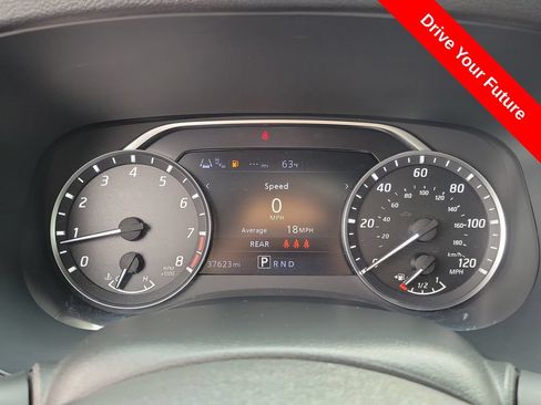 Used 2023 Nissan Frontier SV w/ SV Convenience Package RWD image 9