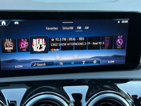 Used 2025 Mercedes-Benz CLA 250 CLA 250 4MATIC image 20