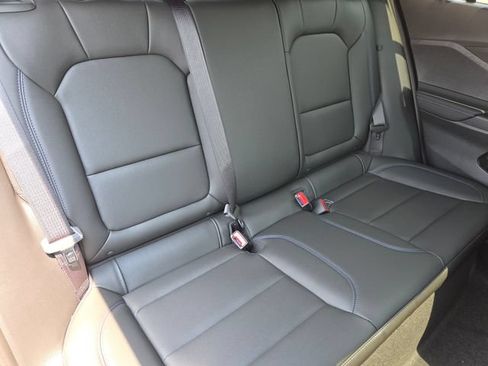 New 2026 Buick Envista Sport Touring w/ Convenience I Package FWD image 21