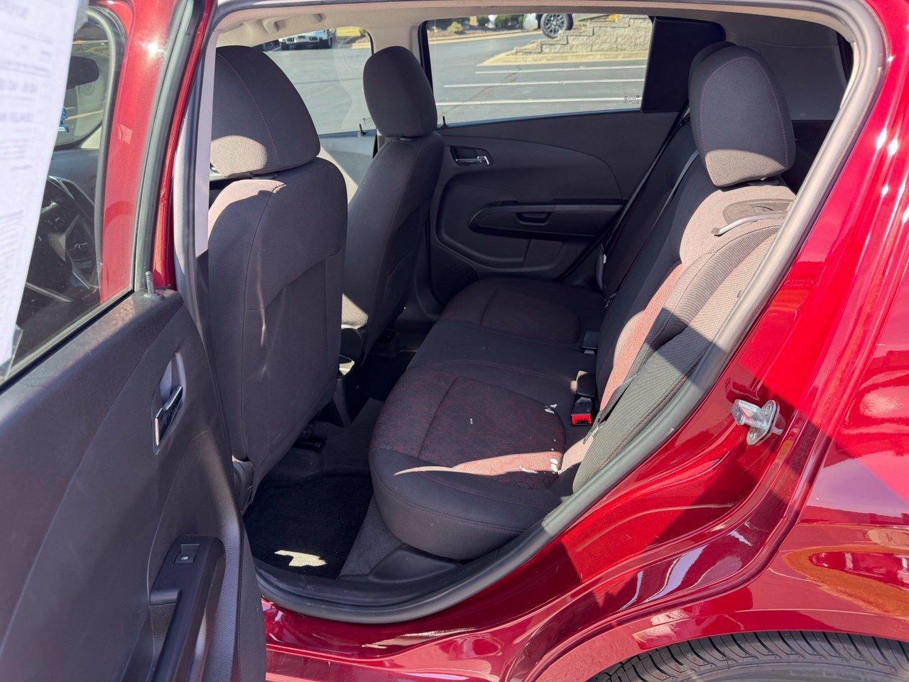 Used 2020 Chevrolet Sonic LT w/ Convenience Package FWD image 11