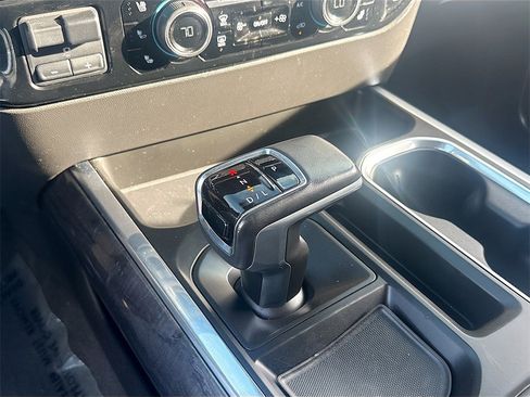 Used 2022 Chevrolet Silverado 1500 LTZ w/ Technology Package image 16