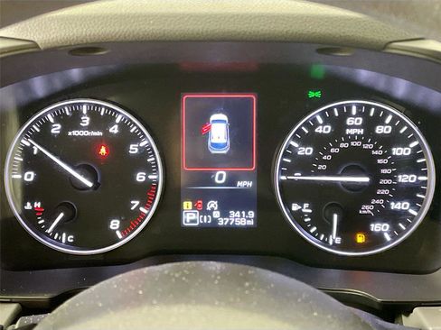 Used 2024 Subaru Crosstrek 2.0i Premium AWD/4WD image 18