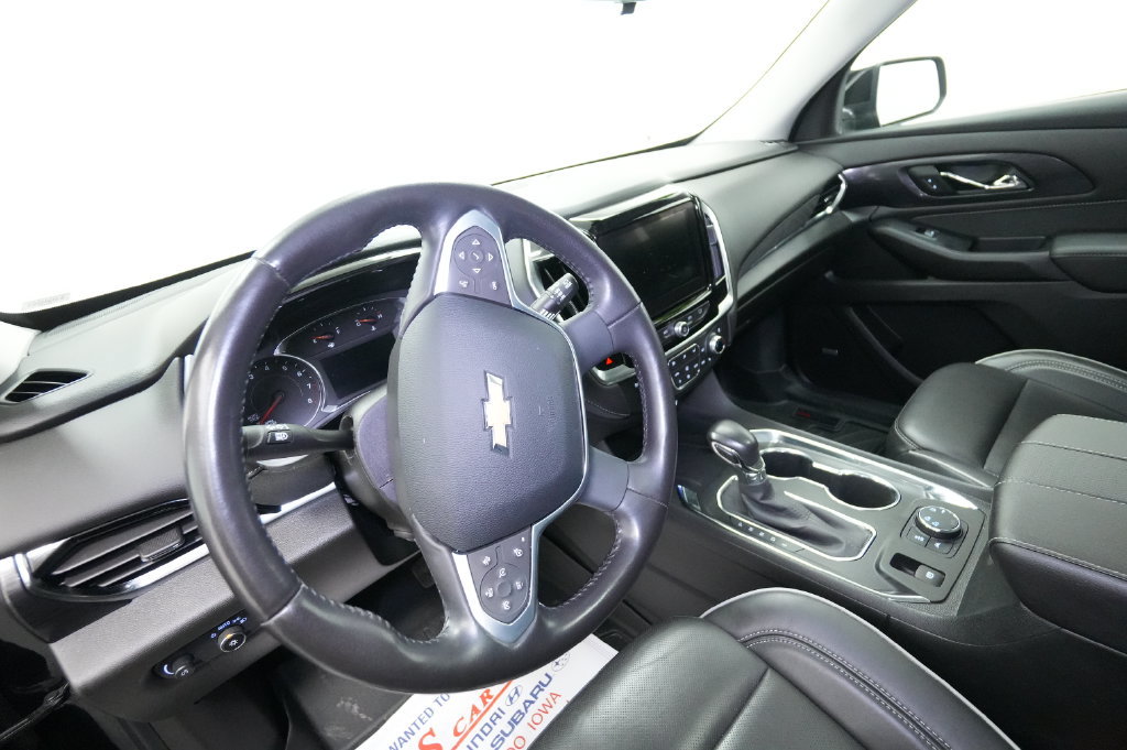 Used 2021 Chevrolet Traverse High Country AWD/4WD image 12