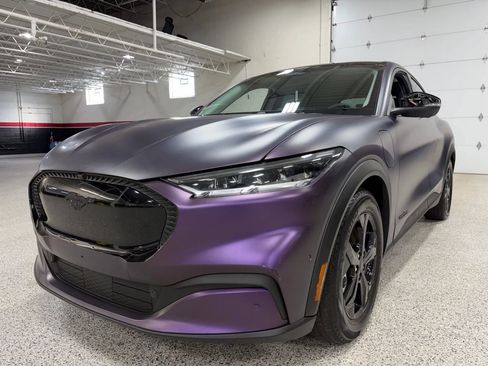 Used 2021 Ford Mustang Mach-E Select w/ Comfort/Technology Package image 4