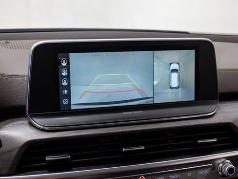 Used 2020 Kia Telluride SX w/ Towing Package FWD image 16