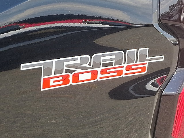 New 2026 Chevrolet Colorado Trail Boss AWD/4WD image 5