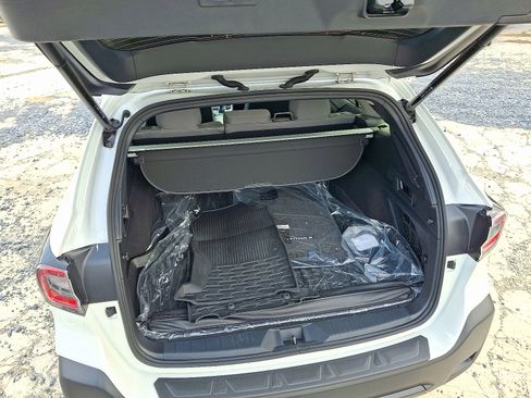 Certified 2025 Subaru Outback Premium w/ Popular Package #1A image 41