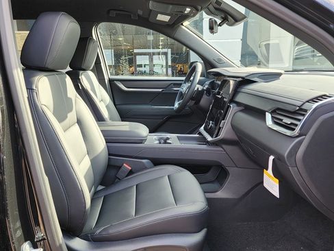 New 2026 GMC Acadia Elevation w/ Black Edition image 40