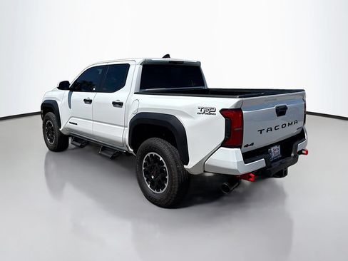 Used 2026 Toyota Tacoma TRD Off-Road AWD/4WD image 5