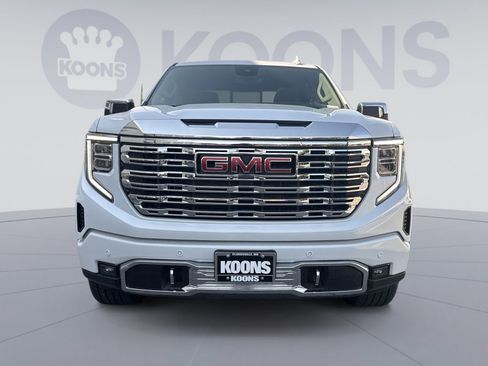 New 2026 GMC Sierra 1500 Denali w/ Denali Reserve Package AWD/4WD image 8