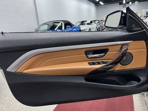 Used 2018 BMW 430i xDrive Convertible image 18