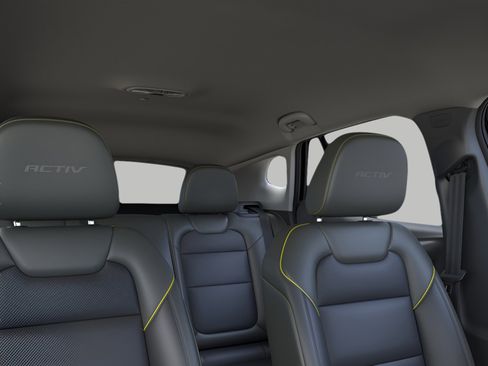 New 2026 Chevrolet Trax ACTIV FWD image 24