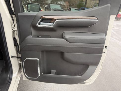 New 2026 GMC Sierra 1500 SLE w/ Max Trailering Package image 20