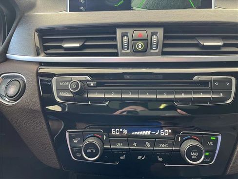 Used 2018 BMW X1 sDrive28i w/ Premium Package FWD image 16