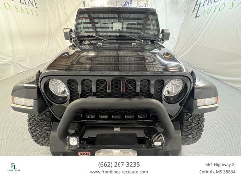 Used 2021 Jeep Gladiator Sport AWD/4WD image 2