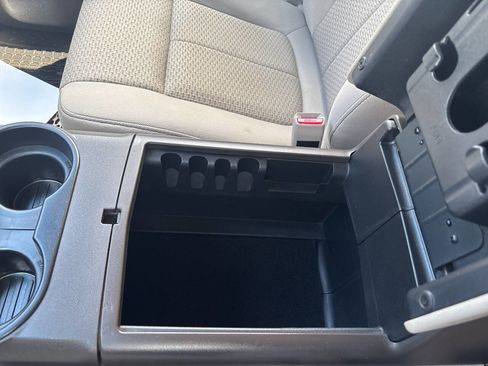Used 2010 Ford F150 XLT RWD image 29