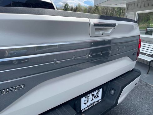 Used 2016 Ford F150 Limited w/ Trailer Tow Package image 13