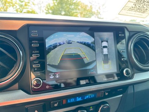 Used 2023 Toyota Tacoma Limited w/ Nightshade Package image 15