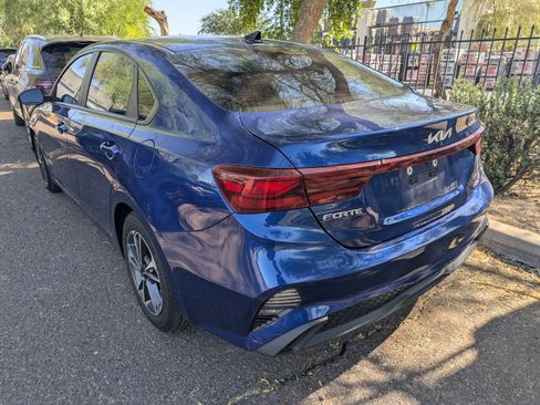 Certified 2023 Kia Forte LXS image 4