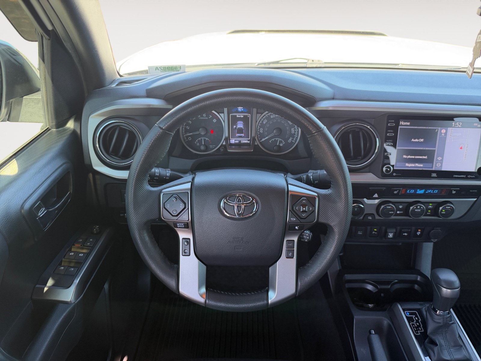 Used 2022 Toyota Tacoma Limited AWD/4WD image 12