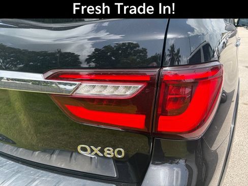 Used 2019 INFINITI QX80 Luxe w/ 22" Wheel Package AWD/4WD image 10
