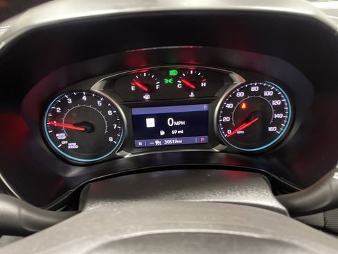 Used 2022 Chevrolet Equinox RS w/ RS Leather Package FWD image 31