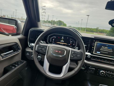 Certified 2026 GMC Sierra 1500 SLT w/ SLT Premium Plus Package AWD/4WD image 17
