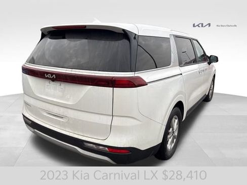 Certified 2023 Kia Carnival LX image 7