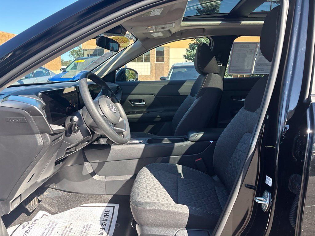 Certified 2026 Nissan Kicks SV w/ SV Premium Package AWD/4WD image 19