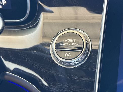 New 2026 Mercedes-Benz C 300 Sedan image 21