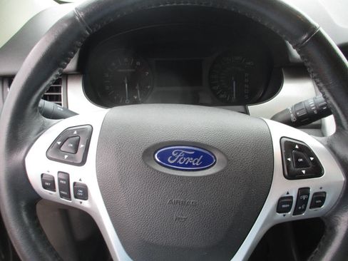 Used 2013 Ford Edge SEL AWD/4WD image 18