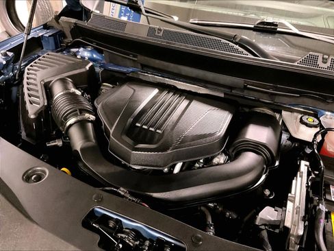 Used 2025 Buick Enclave Preferred image 33