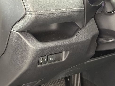 Used 2025 Toyota RAV4 LE FWD image 12