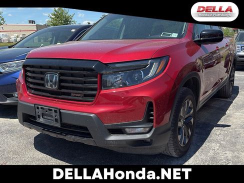 Used 2023 Honda Ridgeline Sport image 1